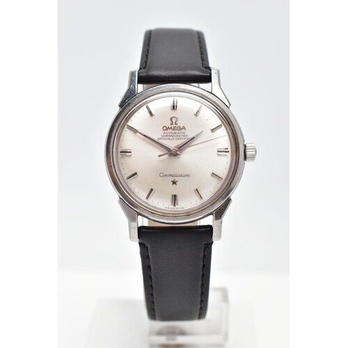 A GENT'S AUTOMATIC OMEGA CONSTELLATION WRISTWATCH, round sil...