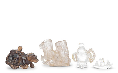 A GROUP OF CRYSTAL VESSELS AND CARVED GROUPS Late Qing...