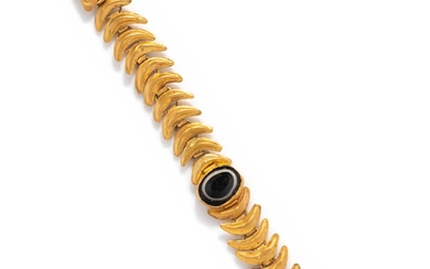 A Roman Gold and Banded Agate Chain Bracelet
