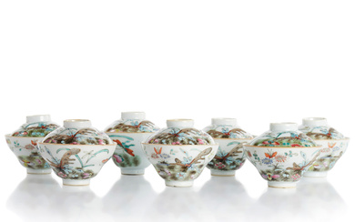 A SET OF SEVEN CHINESE FAMILLE ROSE PORCELAIN 'BUTTERFLY' CUPS AND COVERS.