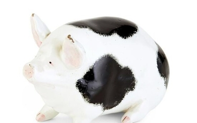 A SMALL WEMYSS WARE PIG EARLY 20TH CENTURY decorated by