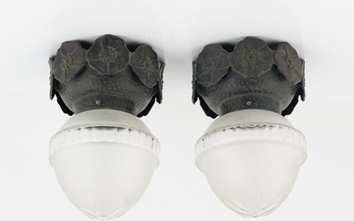 A pair of Art Nouveau ceiling lamps, early 20th Century.