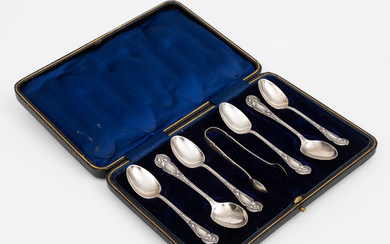 A set of 6 coffee spoons and sugar tongs, silver, James Deakin & Sons, Sheffield, England, early 20th century.