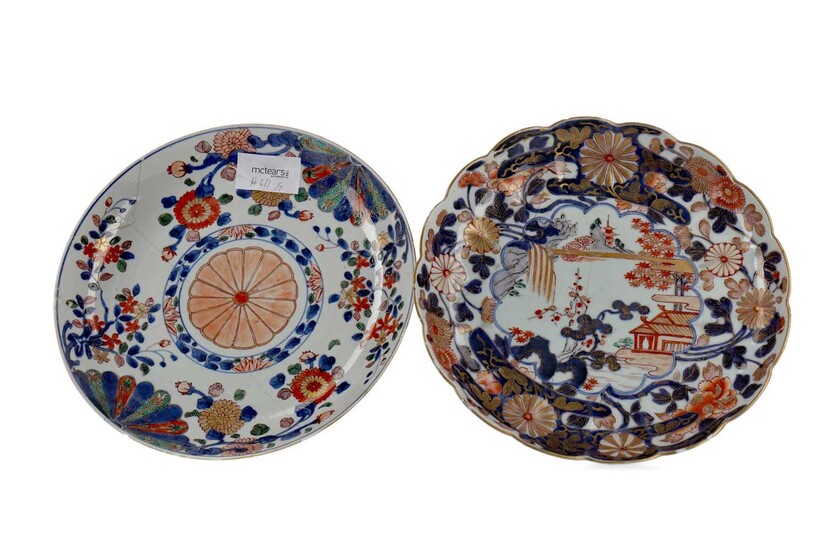 AN 19TH CENTURY JAPANESE IMARI PLATE AND ANOTHER