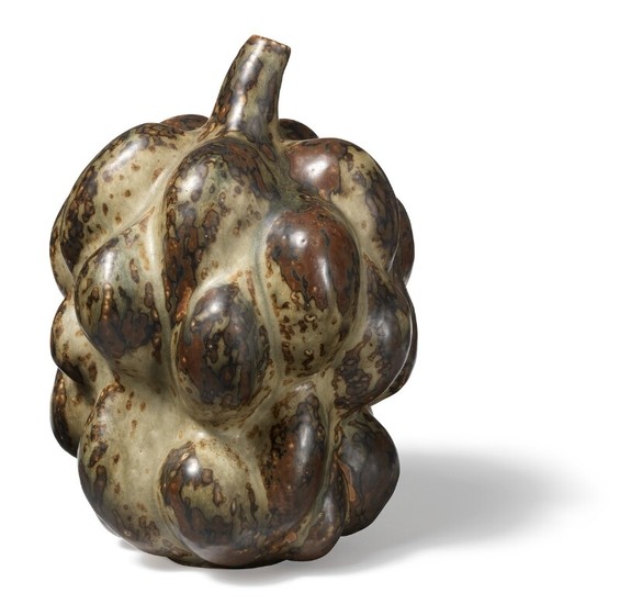 Axel Salto: A fruit shaped stoneware vase decorated with Sung glaze. Signed Salto, 20818. H. 22 cm.