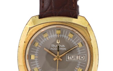 Bulova A wristwatch of steel and gold plated metal. Model Accutron. Tuning...