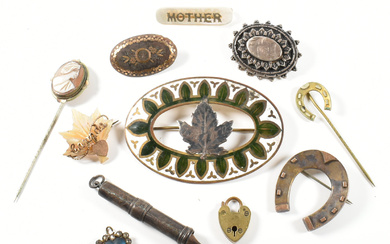 COLLECTION OF VICTORIAN HALLMARKED SILVER & GOLD TONE METAL JEWELLERY