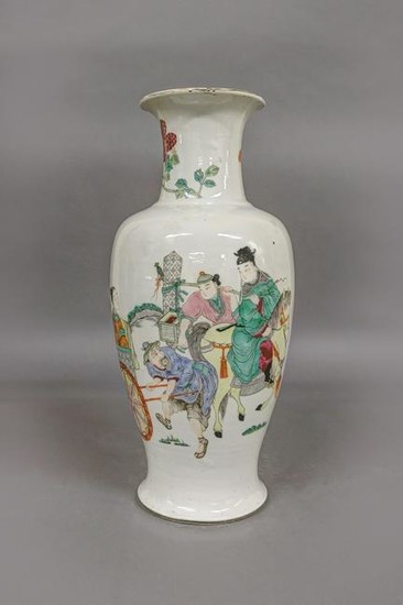Chinese Famile Rose Vase Lamp