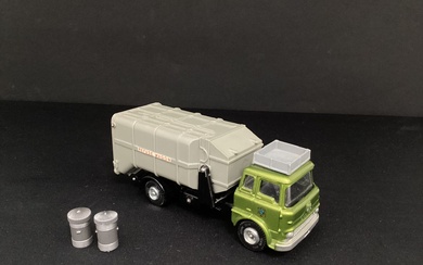 DINKY TOYS : Camion Bedford refuse wagon,... - Lot 274 - Daguerre