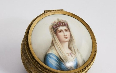 Dresser box w/ porcelain plaque of Queen Hortense