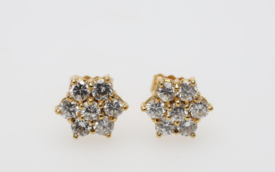 EARRINGS pair with diamonds gold 18K gross weight approx. 3.2 grams.