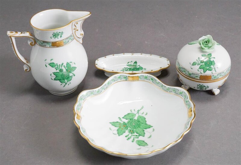 Four Herend Green Chinese Bouquet Porcelain Cabinet Articles