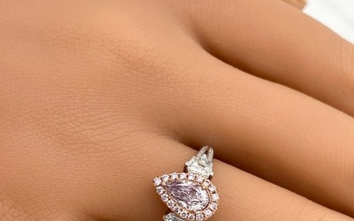 GIA Fancy Pink Diamond And White Diamond Ring