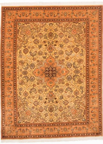 Hand-knotted Tabriz 50L Light Yellow Wool/Silk Rug 5'0"