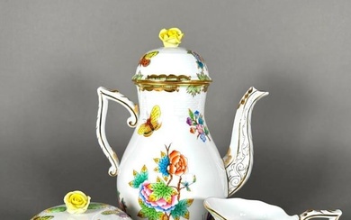 Herend Queen Victoria Green Tea Wares