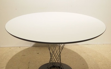 Isamu Noguchi (1904-1988) / Vitra :Table haute, modèle cyclone dessiné en 1953, plateau circulaire biseauté...
