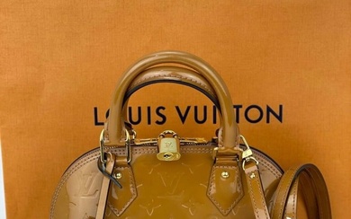 LOUIS VUITTON Alma BB Monogram Vernis Rose Velours Hand Shoulder Bag