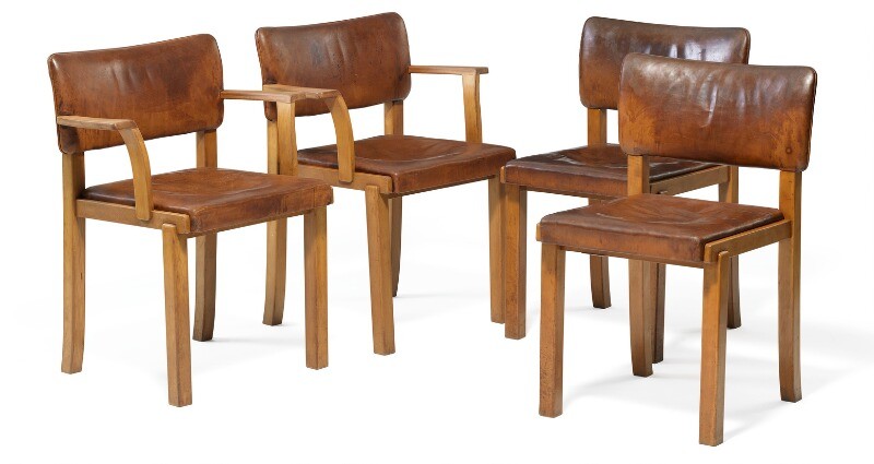 Magnus L. Stephensen: A pair of armchairs and matching pair of side chairs with frames of European pearwood. Upholstered with patinated brown leather. (4)