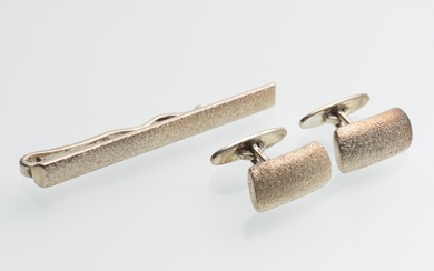 Randers Silver. Pair of Sterling Silver Cufflinks and Tie Holders (2)