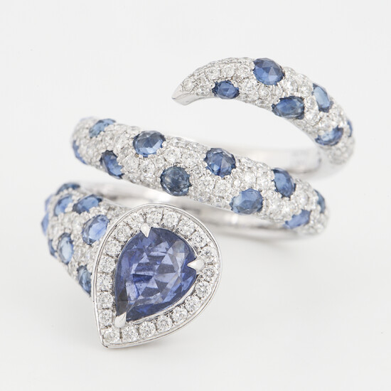 Sapphire and brilliant-cut diamond ring