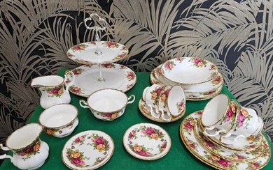 Selection of Royal Albert Old Country Rose inc Cake Stand