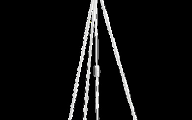 Søren Ravn Christensen for Umage. 8 tripod frame for floor lamp, white (8)
