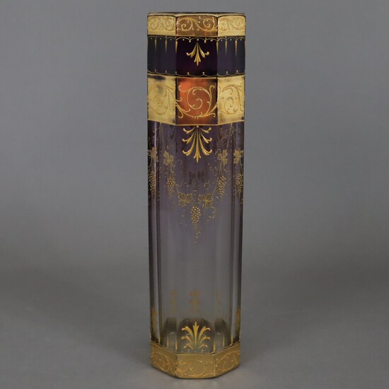 Vase en verre Art nouveau - Bohême, vers 1900, verre transparent à paroi épaisse, dégradé...