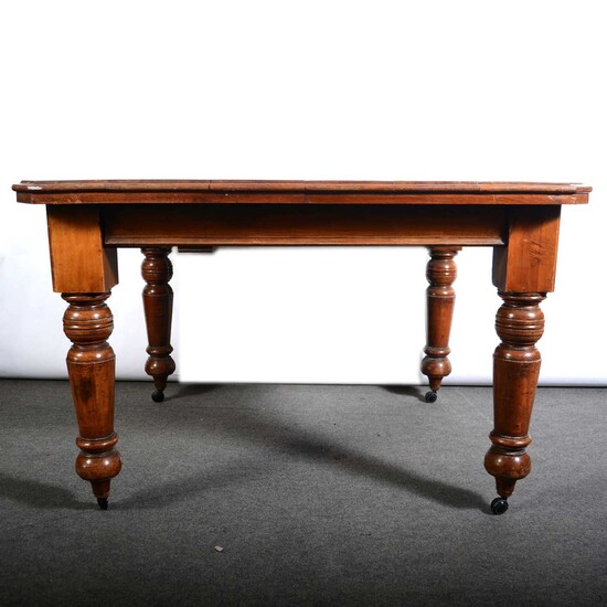 Victorian walnut dining table
