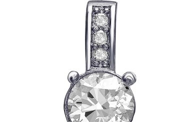 1.05ct Diamonds and gold pendant - center stone is...