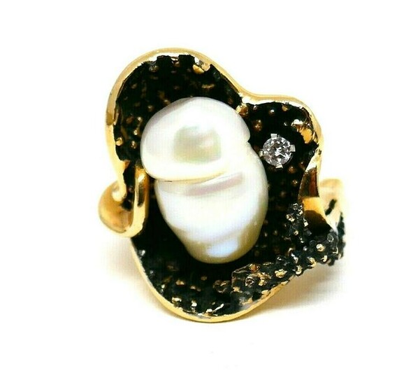 14k Yellow and Blackened Gold Pearl Diamond Ring