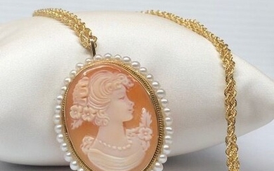 18 kt. Yellow gold - Necklace, Necklace with pendant Cameo - Pearls