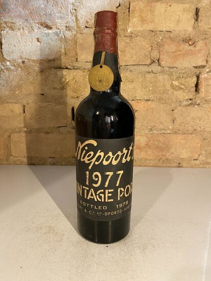 1977 Niepoort's Vintage Port - 1 Bottle (0.75L)