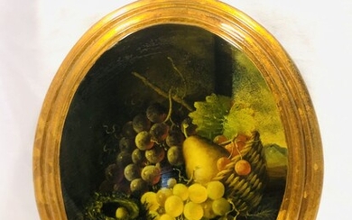 ציור עבודת יד בצבעים מרהיבים, נתון במסגרת אובלית מקומרת, כנראה תוצרת איטליה, 32X27 ס"מ, שפשוף קל של צבע הזהב בצד אחד - מצולם