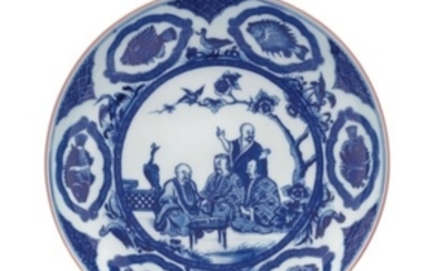 A BLUE AND WHITE 'PRONK DOCTOR'S' SAUCER DISH, QIANLONG PERIOD, CIRCA 1737