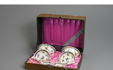 A BOXED SET OF CHINESE FAMILLE ROSE PORCELAIN, EARLY 20TH CE...