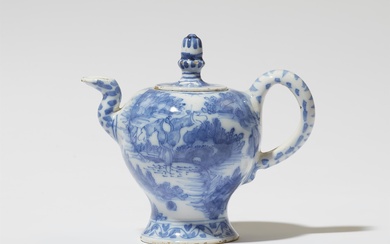 A Frankfurt faience teapot with Chinoiserie decor