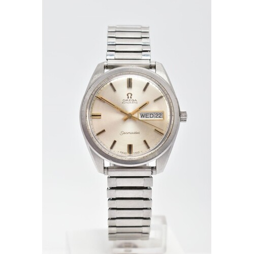 A GENT'S AUTOMATIC OMEGA SEAMASTER WRISTWATCH, round silver ...