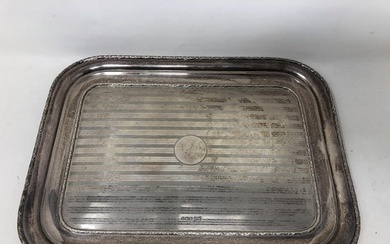 A George V silver tray, Sheffield 1919, 14.1 ozt
