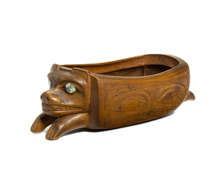 A Northwest Coast wood effigy bowl