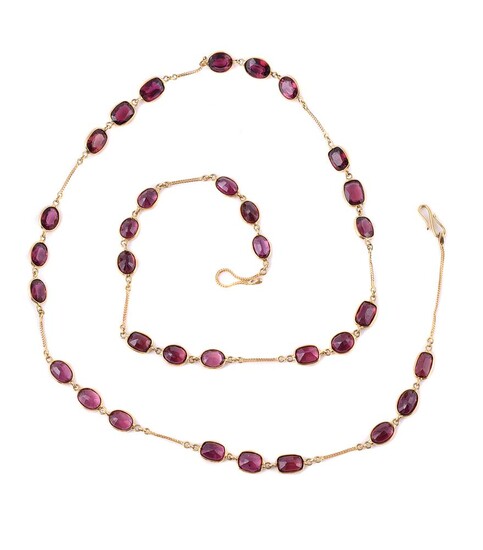 A garnet necklace