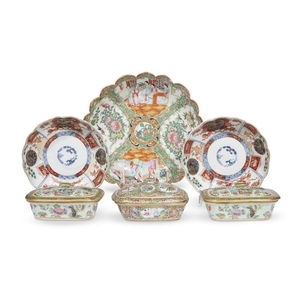 A group of six assorted Chinese and Japanese tablewares...