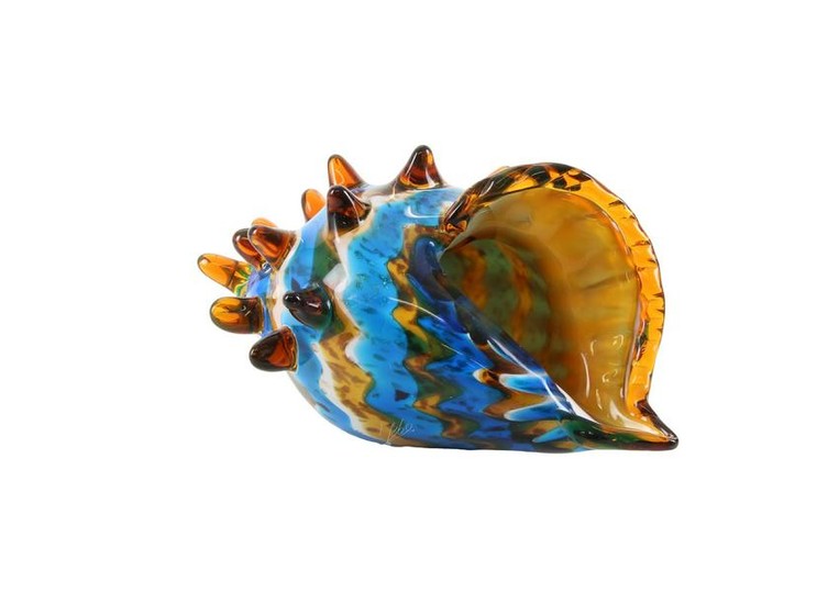 A murano glass conch shell - Tropical beach decor