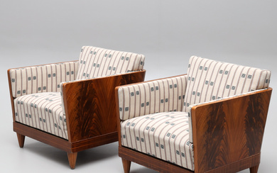 A pair of mahogany art deco armchairs, first part of the 20th century.