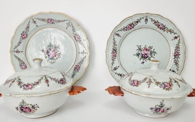 A pair of tureen - Porcelain - China - Qianlong (1736-1795)
