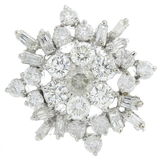 A vari-cut diamond dress ring.Total diamond weight