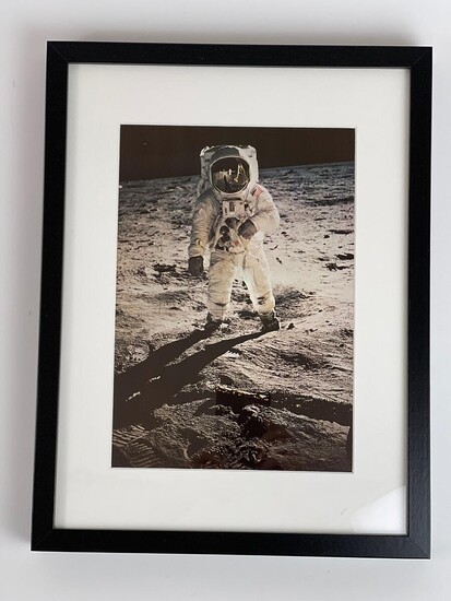 SOLD. An original NASA colour offset photograph from the Apollo 11 Mission in July 1969. Frame size 42 x 32 cm. – Bruun Rasmussen Auctioneers of Fine Art