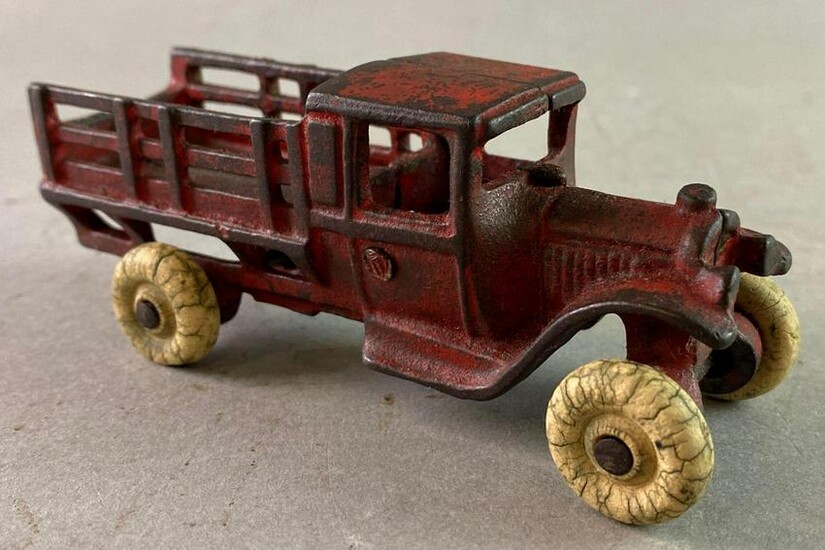 Antique Arcade Cast Iron Ford Model T Stake Truck