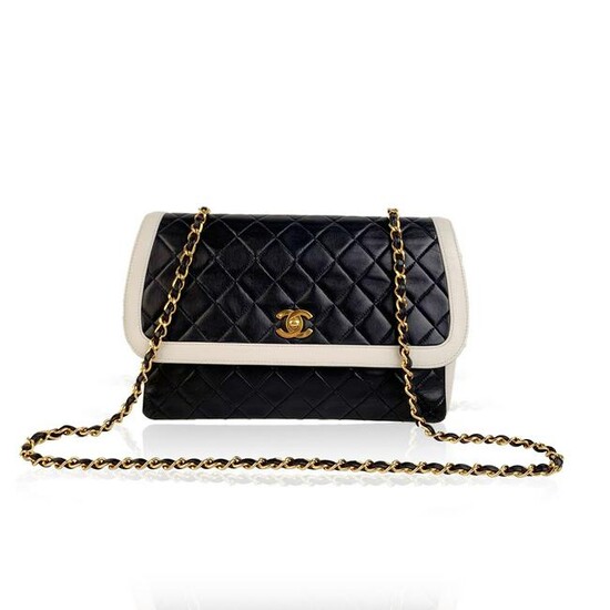 Chanel Vintage Blue and White Quilted Leather Shoulder