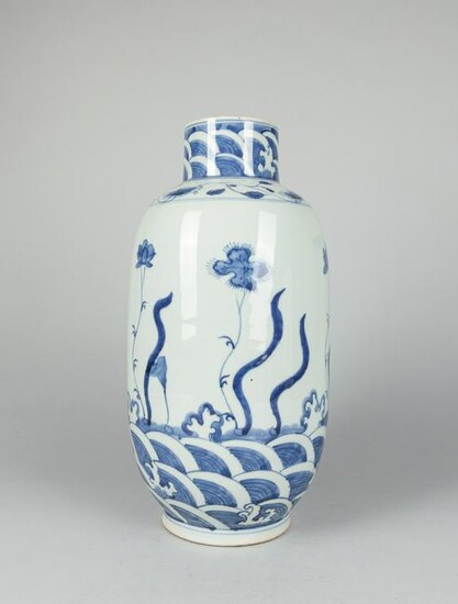 Chinese Blue White Decorated Porcelain Vase