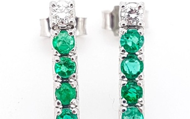 Earrings - 18 kt. White gold - 0.48 tw. Emerald - Diamond